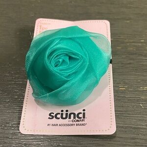 Scunci Teal Rose Hair Elastic